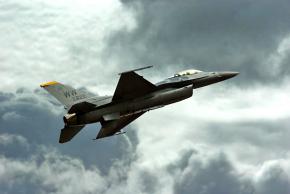A U.S. F-16 fighter jet